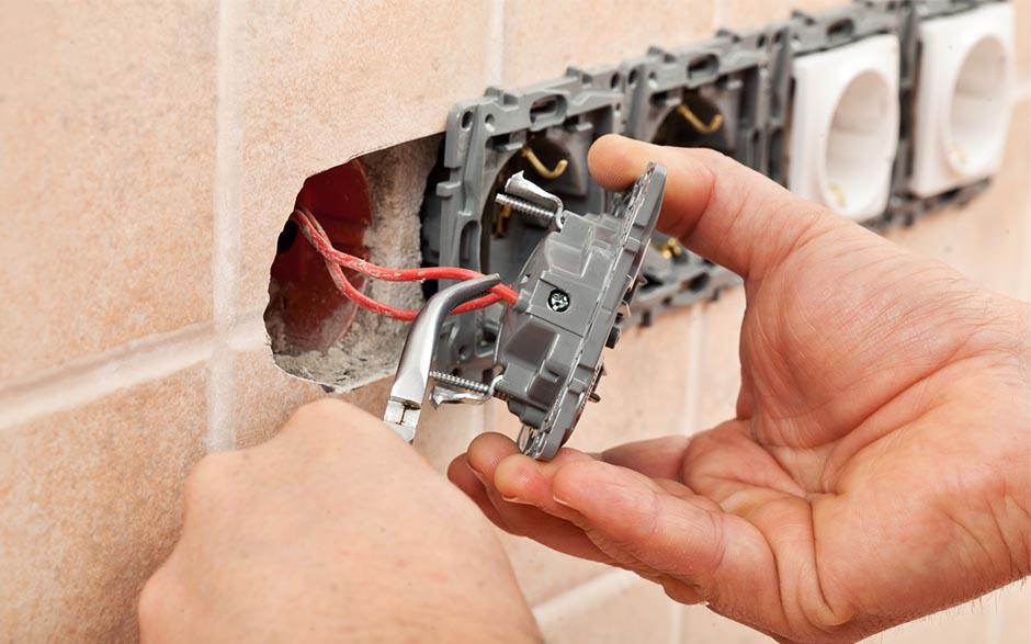 recherche travail électricien bâtiment Limours